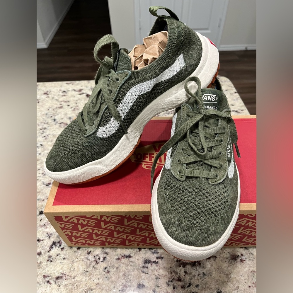 Vans UltraRange Vr3 Shoe Women’s Sz 8 1/2 Men’s Sz 7